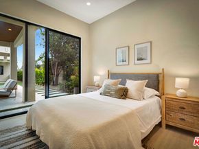 12307 Collins Street, Valley Village CA 91607