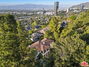 10940 Terryview Drive, Studio City CA 91604