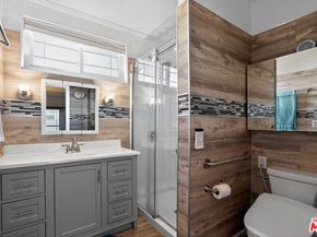 1756 S Genesee Avenue, Los Angeles CA 90019