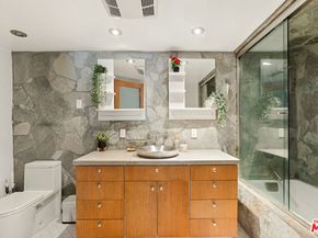 3305 Hillock Drive, Los Angeles CA 90068