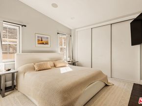 1110 N Beverly Glen Boulevard, Los Angeles CA 90077