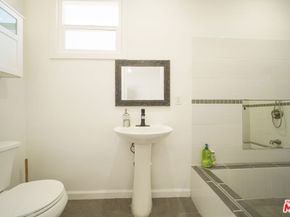 1159 S Norton Avenue, Los Angeles CA 90019