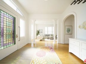 1159 S Norton Avenue, Los Angeles CA 90019