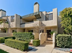 2435 Century 271, Los Angeles CA 90067