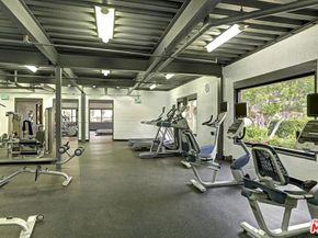 2435 Century 271, Los Angeles CA 90067