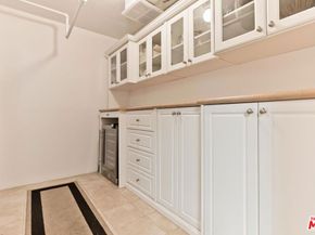 2435 Century 271, Los Angeles CA 90067