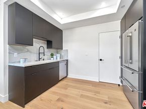 6050 E Burwood, Los Angeles CA 90042