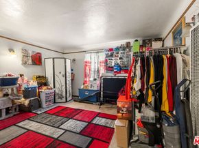 808 W Imperial Highway, Los Angeles CA 90044