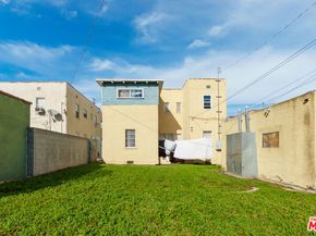 808 W Imperial Highway, Los Angeles CA 90044