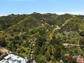 1750 Camino Palmero Street 237, Los Angeles CA 90046