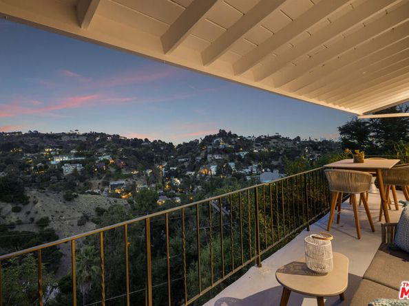 2682 Hollyridge Drive, Los Angeles CA 90068