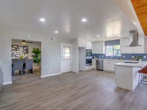 9929 Bon Vue Dr, El Cajon CA 92021