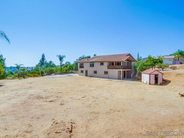 9929 Bon Vue Dr, El Cajon CA 92021