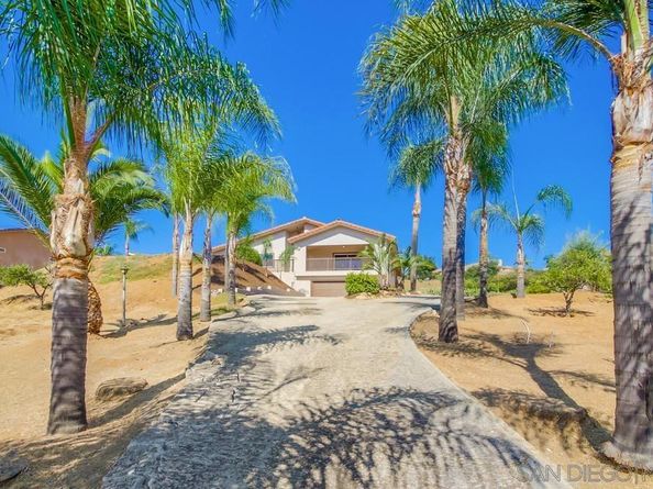 9929 Bon Vue Dr, El Cajon CA 92021