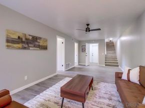 9929 Bon Vue Dr, El Cajon CA 92021