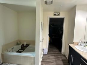 801 Ash St 203, San Diego CA 92101