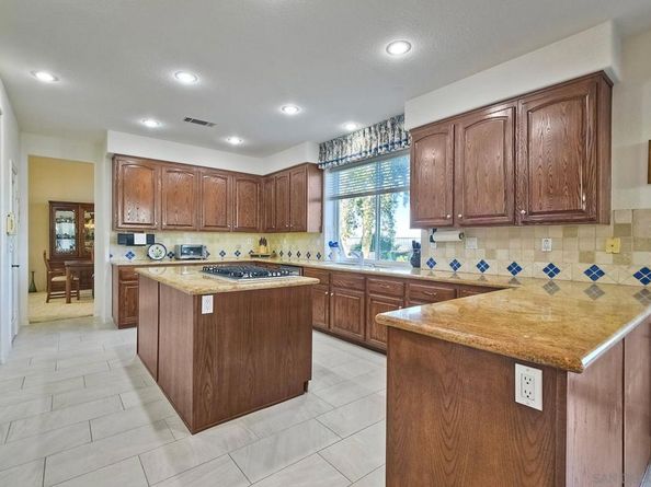 11202 Gatemoore Way, San Diego CA 92131
