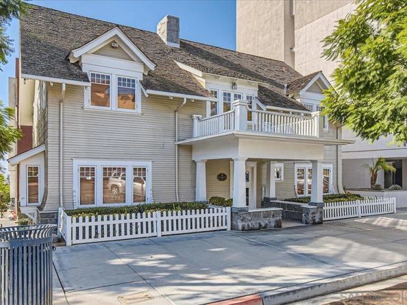 1643 6Th Ave 208, San Diego CA 92101