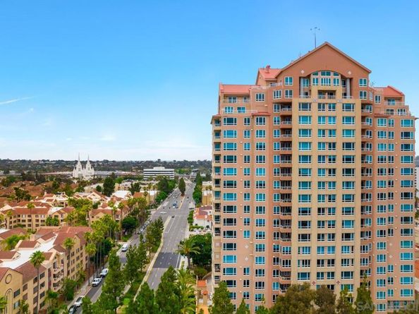 3890 Nobel Drive 1203, San Diego CA 92122