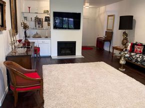 14050 Magnolia Boulevard 105, Sherman Oaks CA 91423