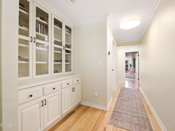 5520 Fairview Place, Agoura Hills CA 91301