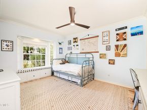 5520 Fairview Place, Agoura Hills CA 91301
