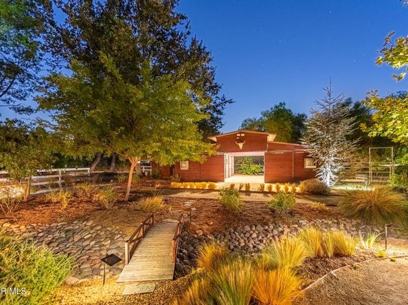 5520 Fairview Place, Agoura Hills CA 91301