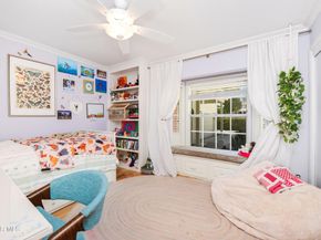 5520 Fairview Place, Agoura Hills CA 91301