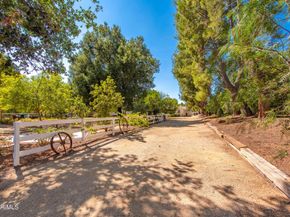 5520 Fairview Place, Agoura Hills CA 91301
