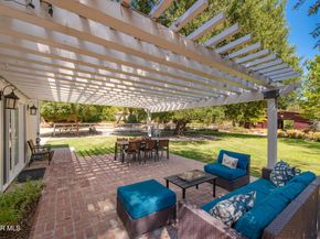 5520 Fairview Place, Agoura Hills CA 91301