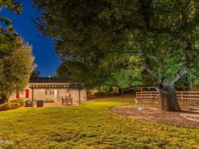 5520 Fairview Place, Agoura Hills CA 91301