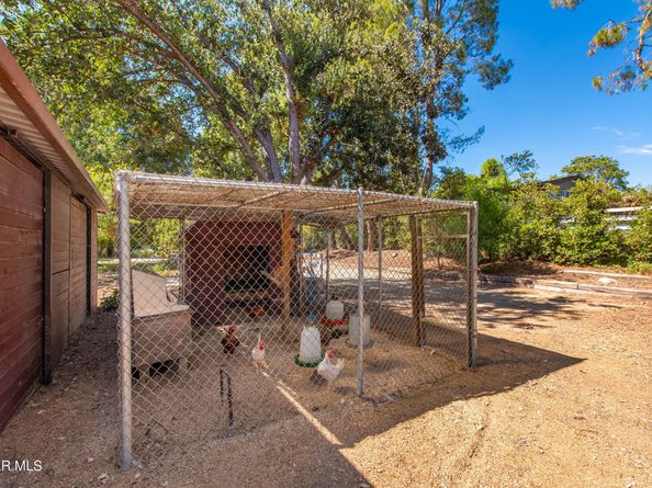 5520 Fairview Place, Agoura Hills CA 91301