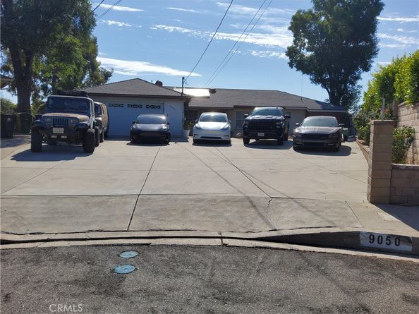 9050 Mulberry Drive, Sunland CA 91040