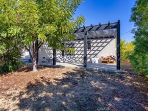 3141 N Frederic Street, Burbank CA 91504