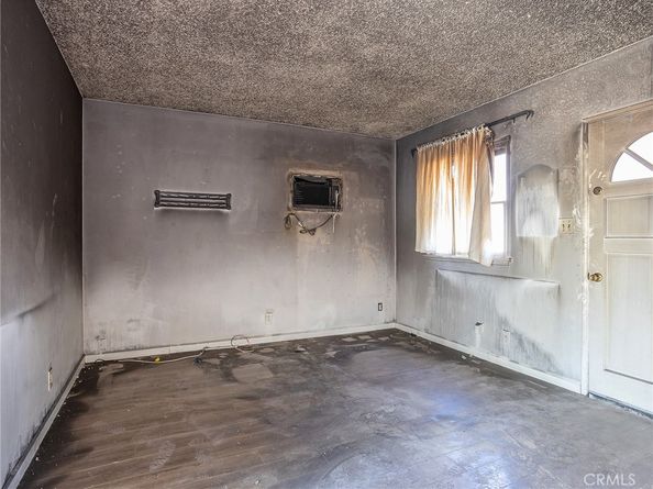 3141 N Frederic Street, Burbank CA 91504