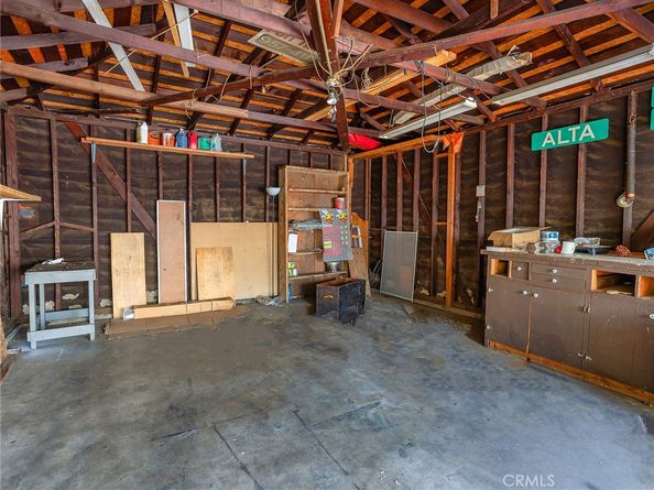 3141 N Frederic Street, Burbank CA 91504