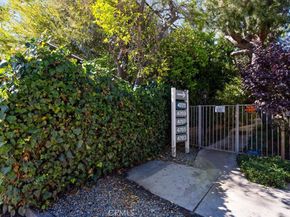 4771 Elmer Avenue, North Hollywood CA 91602