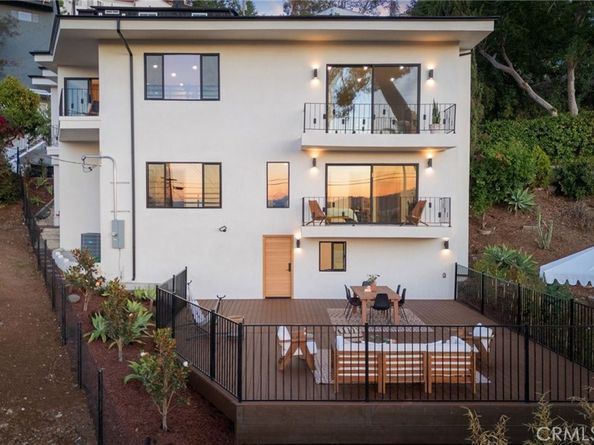 1117 Oberlin Drive, Glendale CA 91205