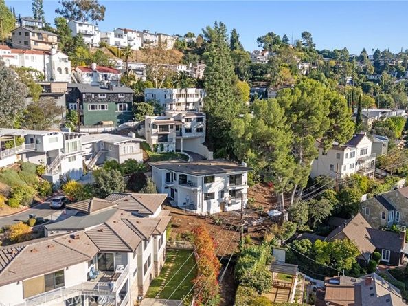 1117 Oberlin Drive, Glendale CA 91205