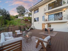 1117 Oberlin Drive, Glendale CA 91205