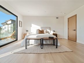 1117 Oberlin Drive, Glendale CA 91205