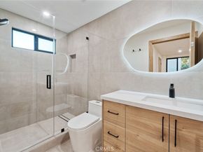 1117 Oberlin Drive, Glendale CA 91205