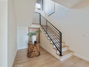 1117 Oberlin Drive, Glendale CA 91205