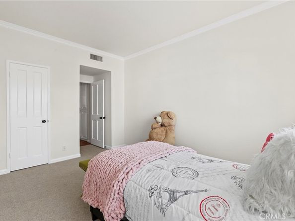 8642 Gregory Way 204, Los Angeles CA 90035