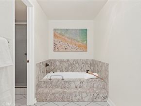 8642 Gregory Way 204, Los Angeles CA 90035