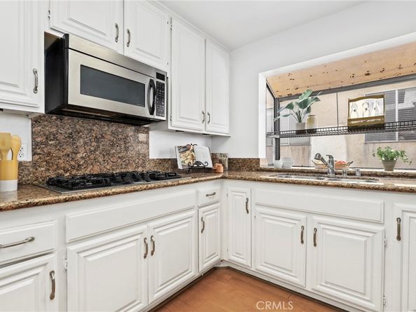 8642 Gregory Way 204, Los Angeles CA 90035