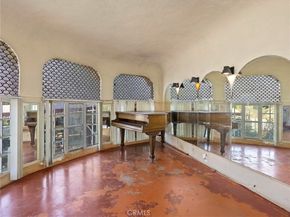 8618 La Tuna Canyon Road, Sun Valley CA 91352