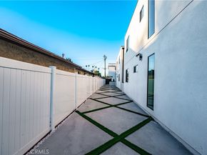 1514 E 22nd Street, Los Angeles CA 90011