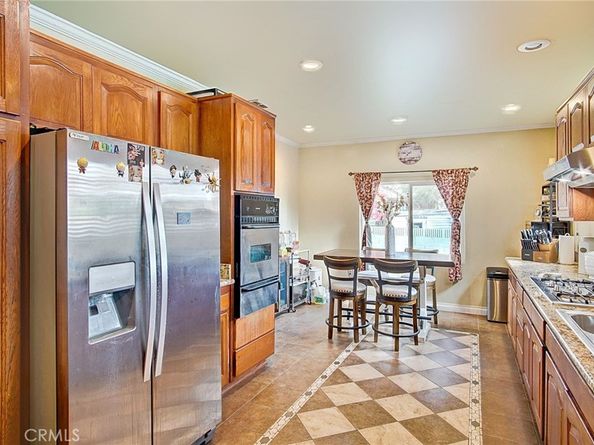 1900 W 41st Street, Los Angeles CA 90062