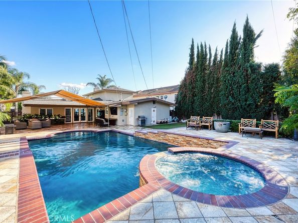 8947 Mills Avenue, Whittier CA 90605